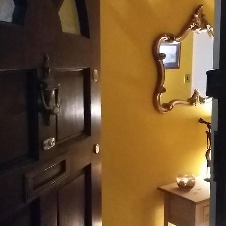 Edinburgh Two Bedroom Apartment With Free Side Street Parking 24 Hours Экстерьер фото