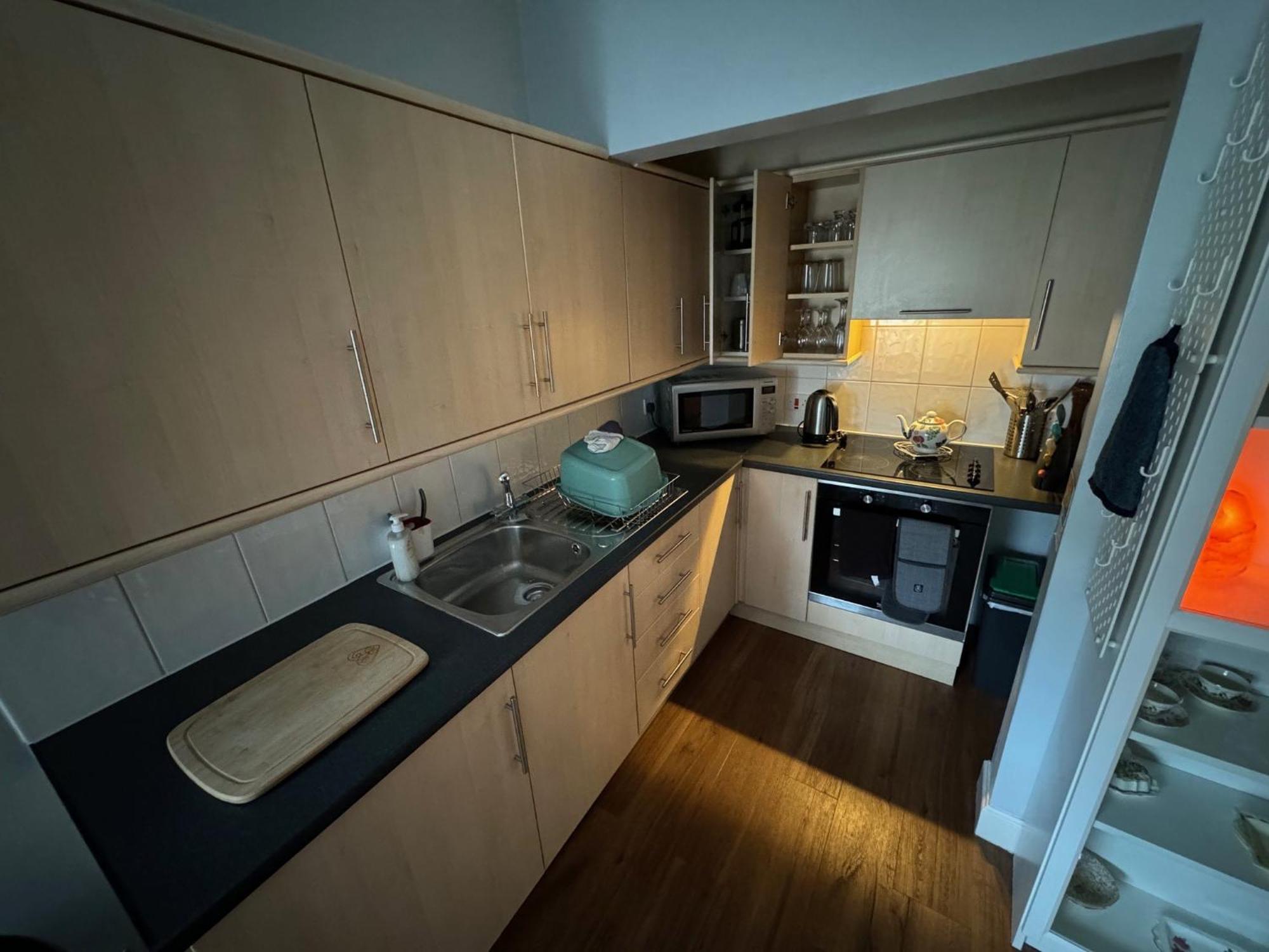 Edinburgh Two Bedroom Apartment With Free Side Street Parking 24 Hours Экстерьер фото