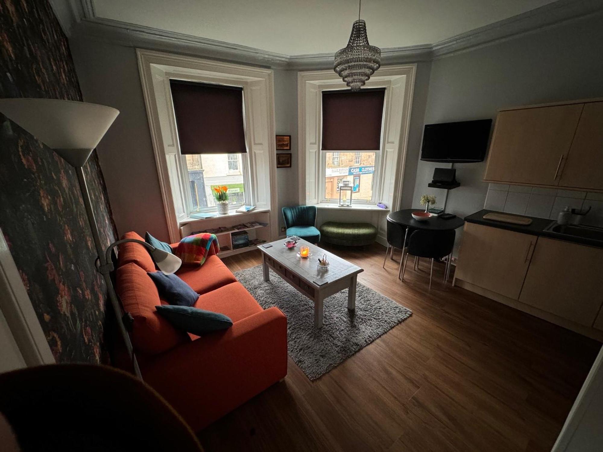 Edinburgh Two Bedroom Apartment With Free Side Street Parking 24 Hours Экстерьер фото
